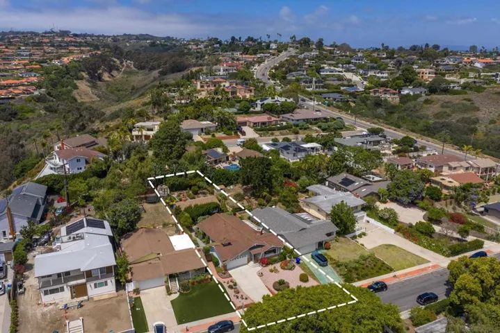 1726 Archer, San Diego, California 92109