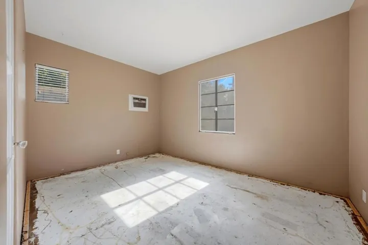 28-Photo-28