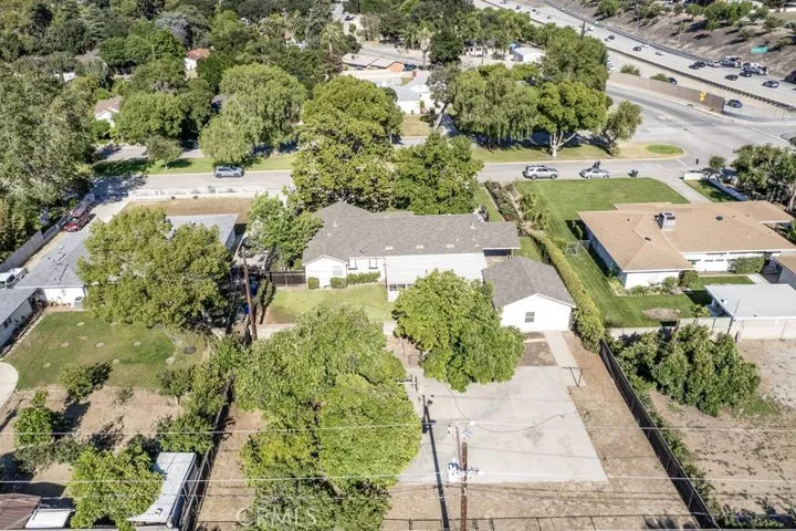 3016 Muscupiabe, San Bernardino, California 92405