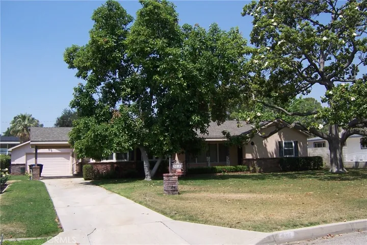 3016 Muscupiabe, San Bernardino, California 92405