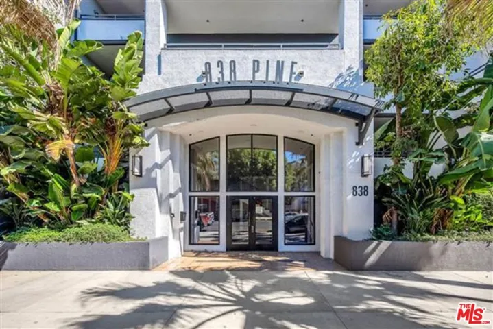 838 Pine Avenue 506, Long Beach, California 90813