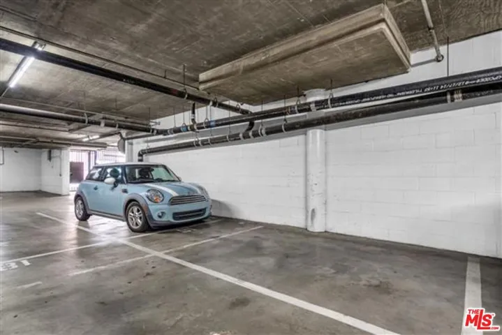 838 Pine Avenue 506, Long Beach, California 90813