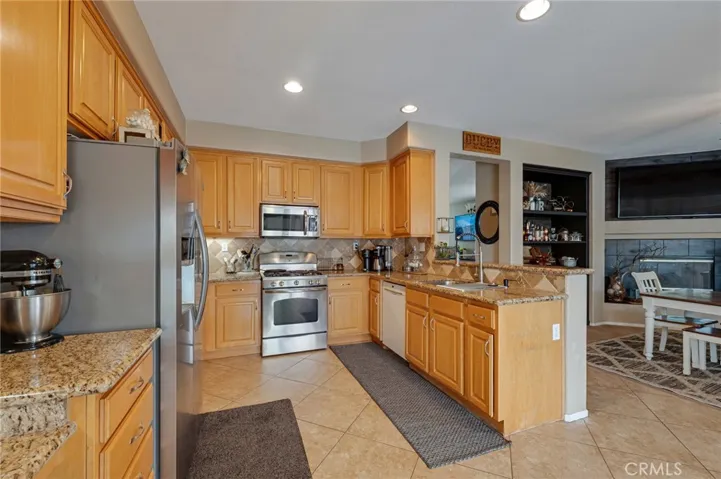 25859 Boulder Rock, Menifee, California 92585