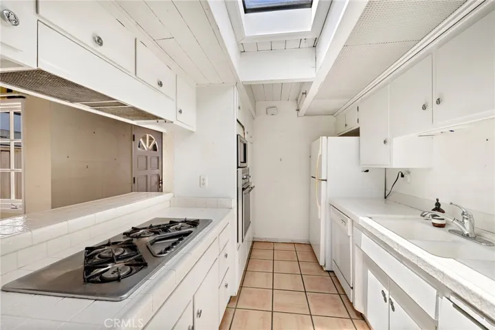 468 Prospect Street, Newport Beach, California 92663