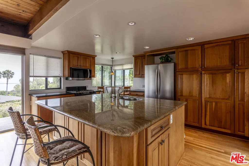 26863 Via Linda Street, Malibu, California 90265 — photo 5