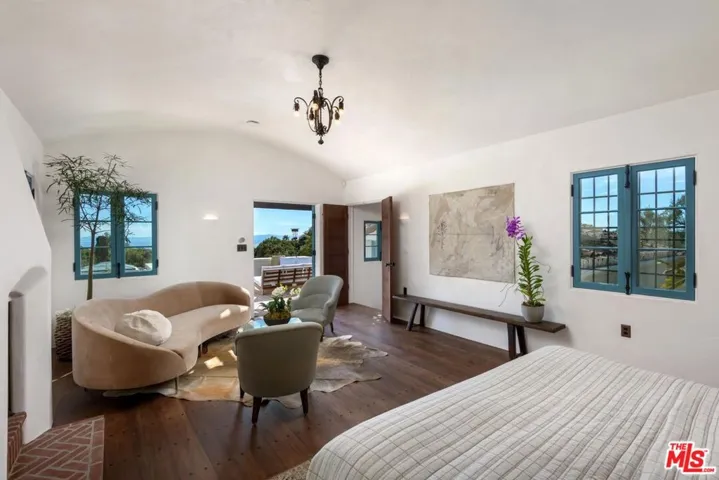 Second Level Primary Suite