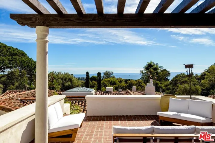Private Ocean View Terrace