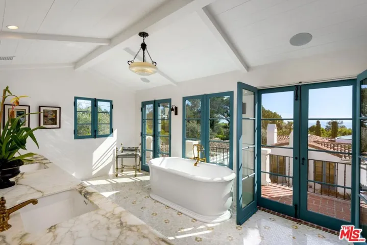 Primary Bathroom with Ocean Vi