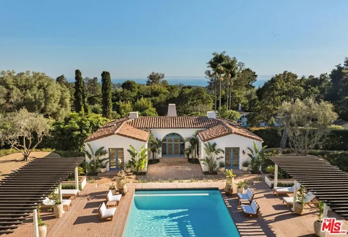 Pool House (ADU)