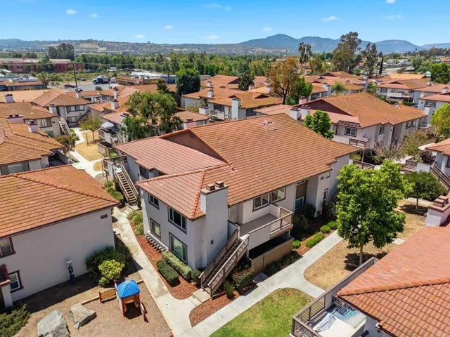 9872 Shirley Gardens Drive 4, Santee, California 92071