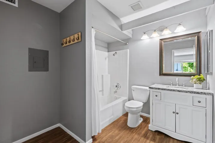 9872 Shirley Gardens Drive 4, Santee, California 92071