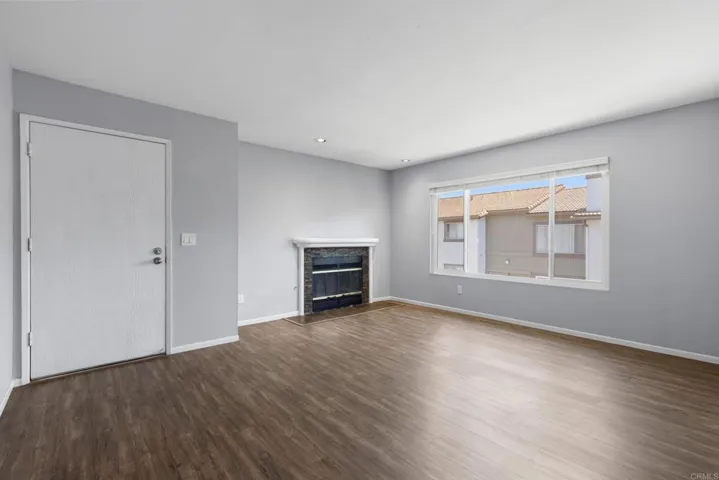 9872 Shirley Gardens Drive 4, Santee, California 92071