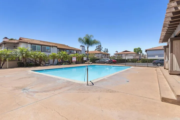 9872 Shirley Gardens Drive 4, Santee, California 92071