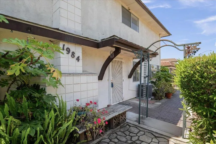 1984 De Vaca Way, Livermore, California 94550