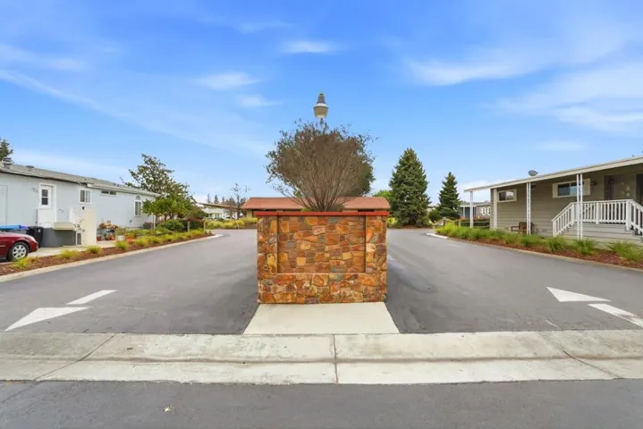 433 Sylvan, Mountain View, California 94041