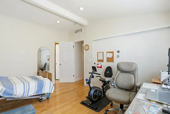 433 Sylvan, Mountain View, California 94041