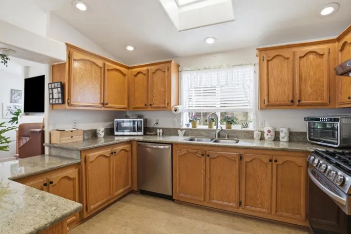 433 Sylvan, Mountain View, California 94041