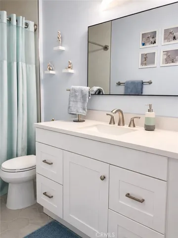 Guest Bathroom #2
