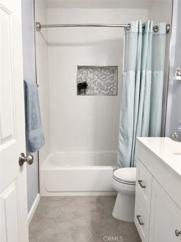 Guest Bathroom #2