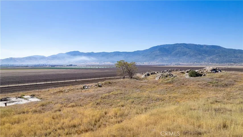 0 Edward, Tehachapi, California 93561