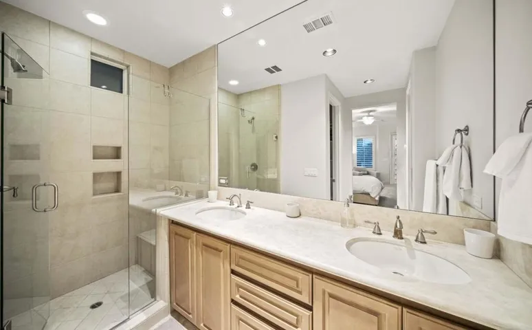 Guest House Bath
