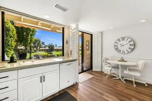 KITCHEN TO PATIO DINING