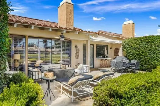 EXPANSIVE PATIO