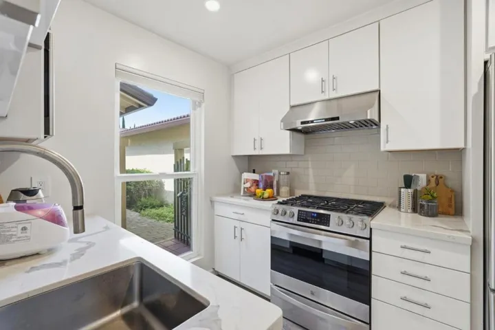 1636 Branham Lane B, San Jose, California 95118