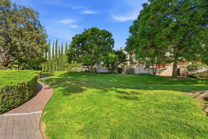 1636 Branham Lane B, San Jose, California 95118
