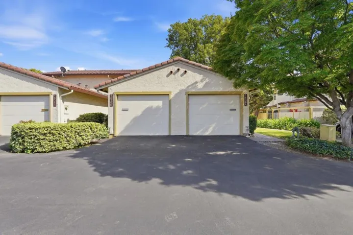 1636 Branham Lane B, San Jose, California 95118