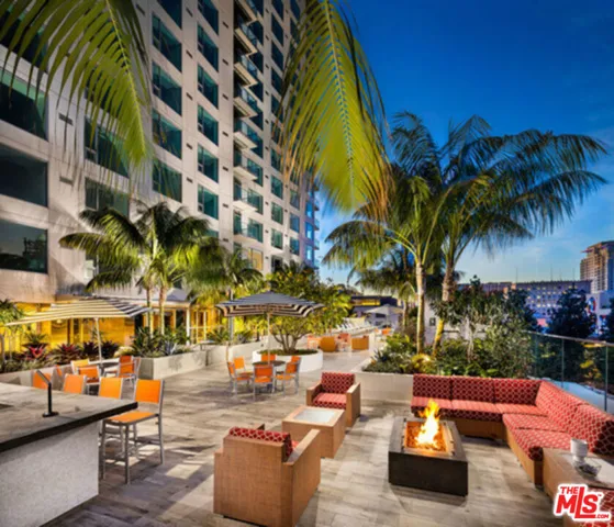1050 S Grand Avenue 1410, Los Angeles, California 90015