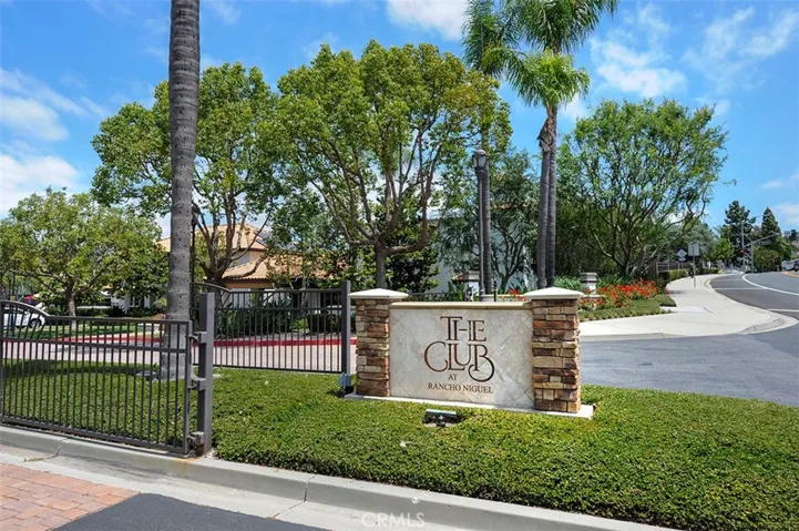 The Club