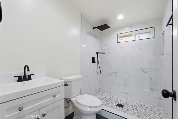 13880 Lexicon, Sylmar, California 91342