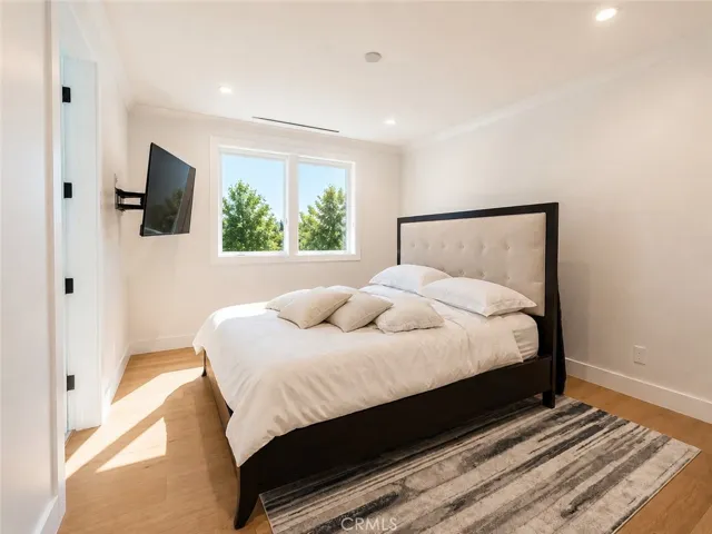 Upstairs Bedroom 3