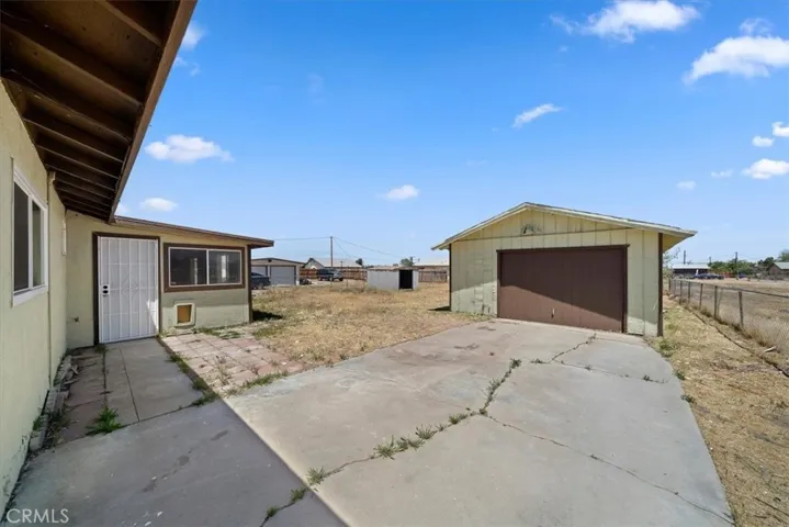 11850 Lee, Adelanto, California 92301