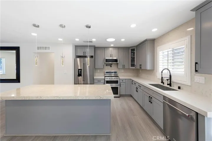 12282 Newport Avenue, North Tustin, California 92705