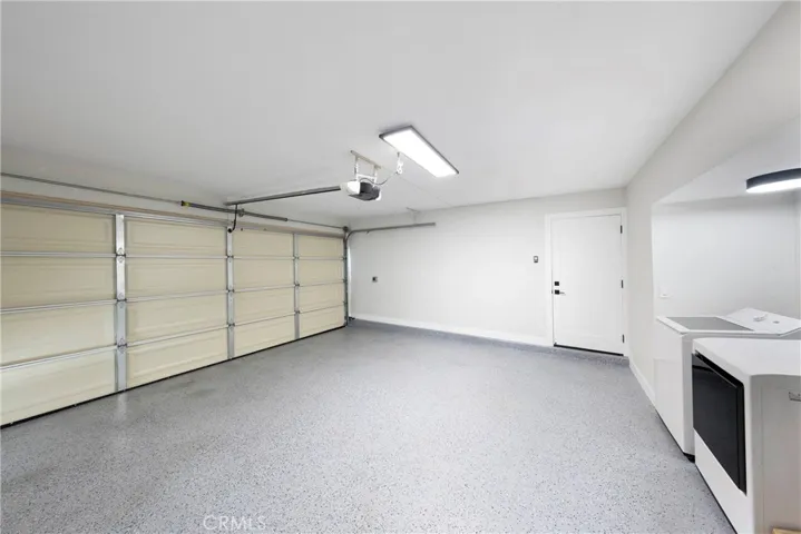 Laundry in Garage - Washer and Gas Dryer