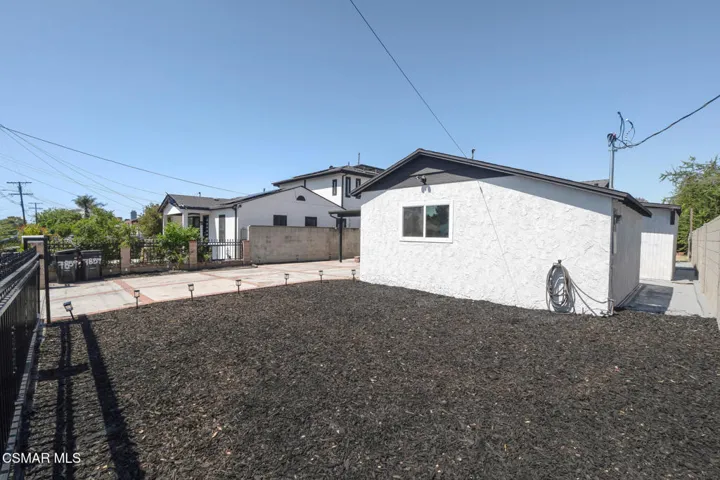 7859 Sancola Ave  -  HsHProd-3