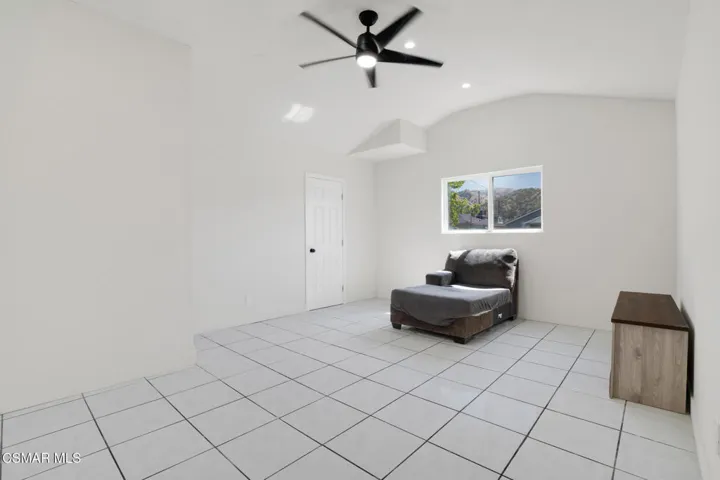 7859 Sancola Ave  -  HsHProd-8