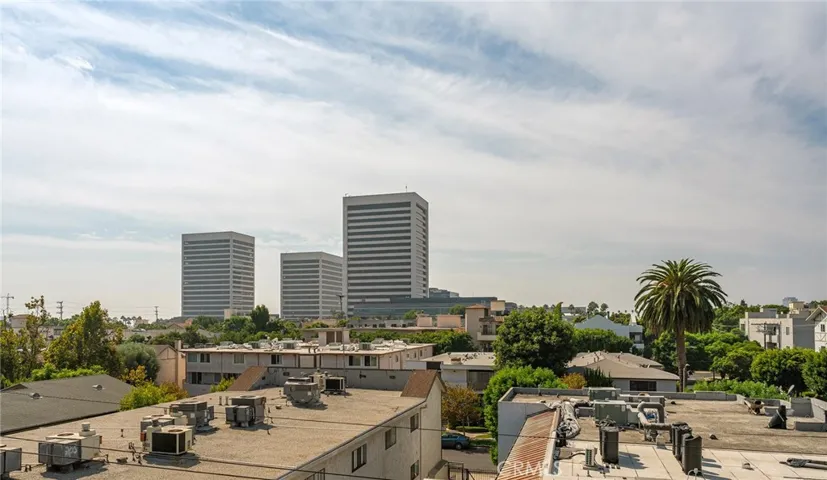 From the balcony of the penthouse at 1601 Veteran #302