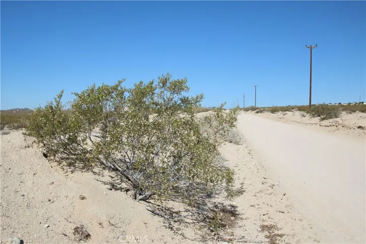 0 Pole Line Road, 29 Palms, California 92278