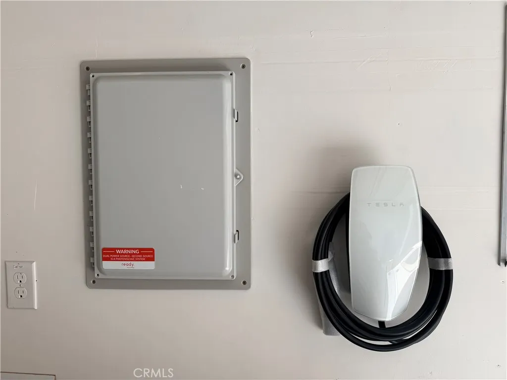 Tesla EV Charger