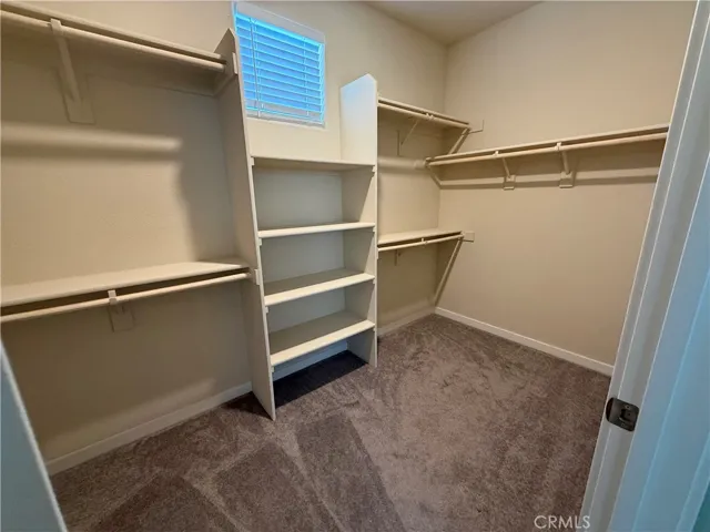 Master room walk in closet