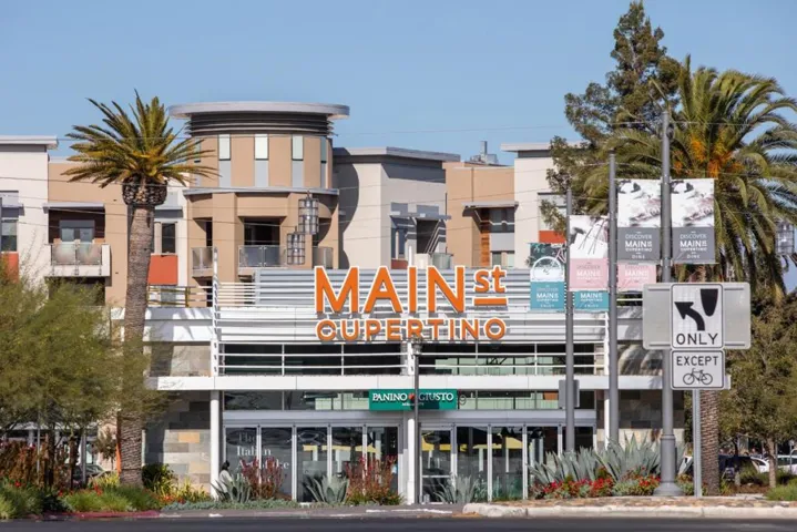 10157 Camberley Lane, Cupertino, California 95014