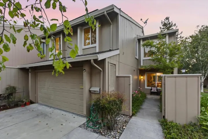 10157 Camberley Lane, Cupertino, California 95014