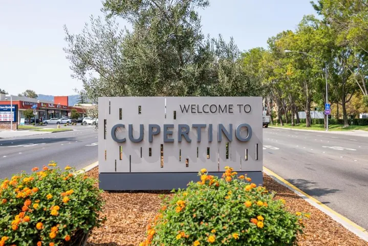 10157 Camberley Lane, Cupertino, California 95014