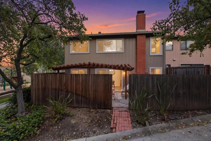10157 Camberley Lane, Cupertino, California 95014