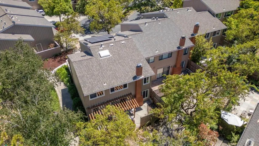 10157 Camberley Lane, Cupertino, California 95014