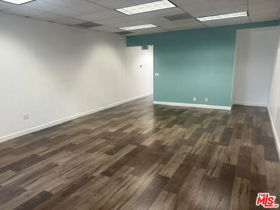 COMMON AREA VIEW 1