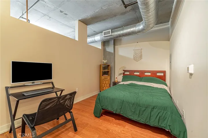 645 W 9th 301, Los Angeles, California 90015